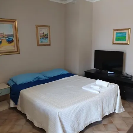 Casamarilu Only Adults Homestay